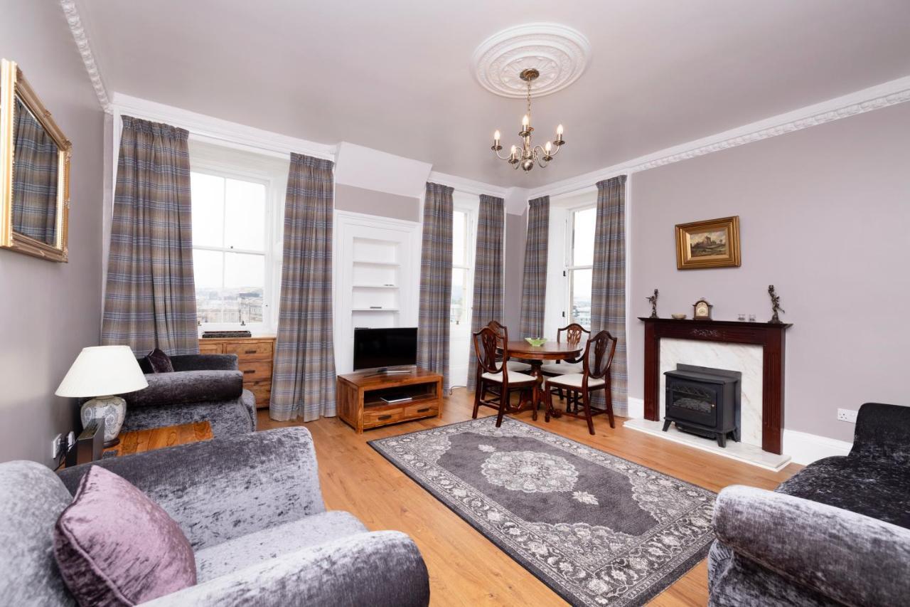 Joivy Cozy Apt Near Edinburgh Castle エクステリア 写真